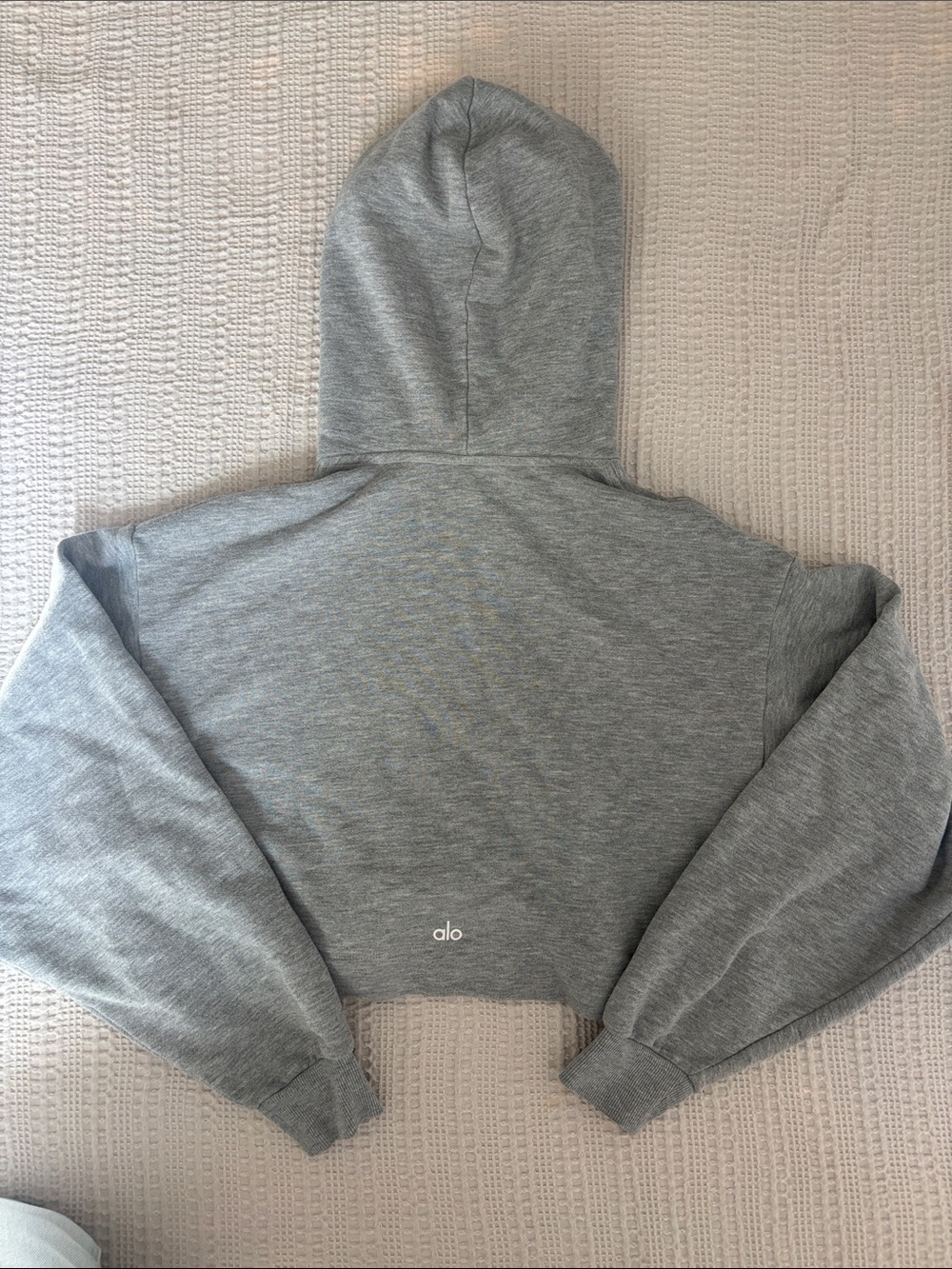 Alo yoga cropped hoodie